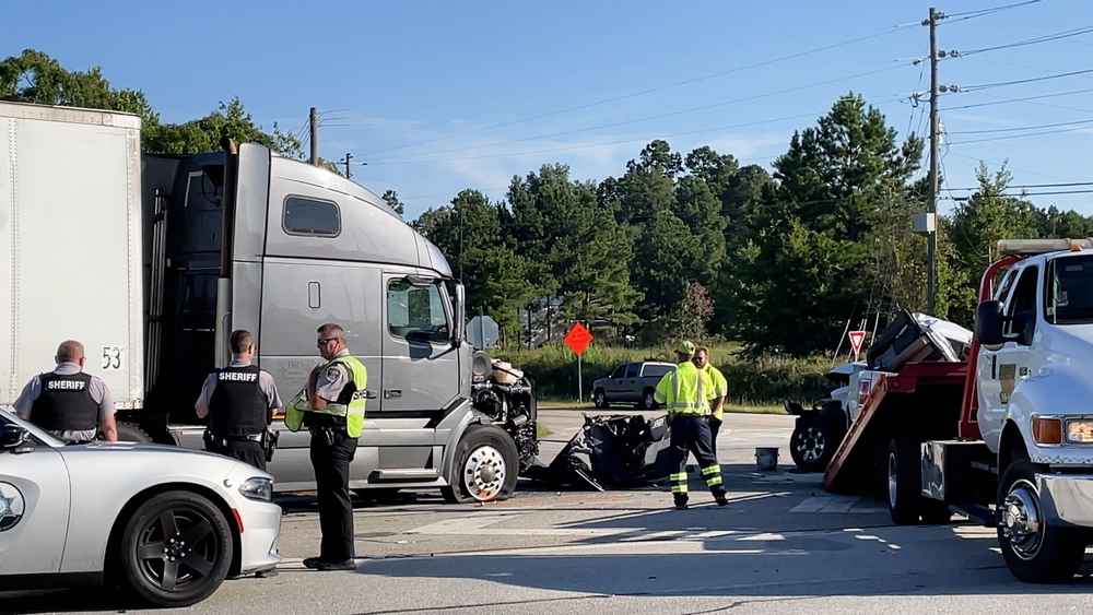 Augusta,,Ga,Usa,-,09,23,2021:,Semi,Truck,And